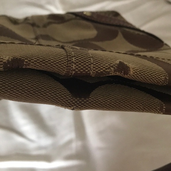 Coach Bag - Picture 4 of 6